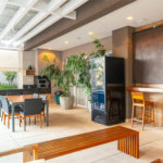 Apartamento à venda com 2 quartos, sendo 1 suíte,  em Jardim das Acácias, São Paulo, SP