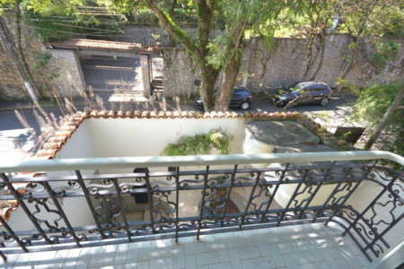 Sobrado à venda com 5 quartos, sendo 4 suítes,  em Jardim Panorama, São Paulo, SP
