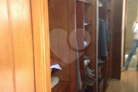 Sobrado à venda com 4 quartos, sendo 2 suítes,  em Jardim São Paulo(zona Norte), São Paulo, SP