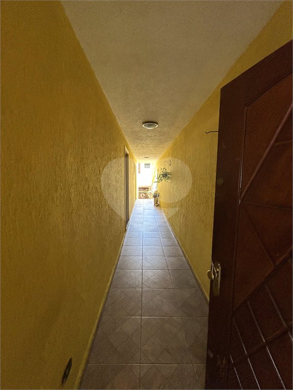 Sobrado à venda com 3 quartos em Jardim Santo Antoninho, São Paulo, SP