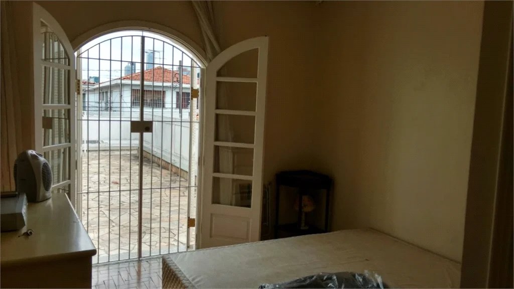 Sobrado à venda com 3 quartos, sendo 1 suíte, em Brooklin Paulista, São Paulo, SP