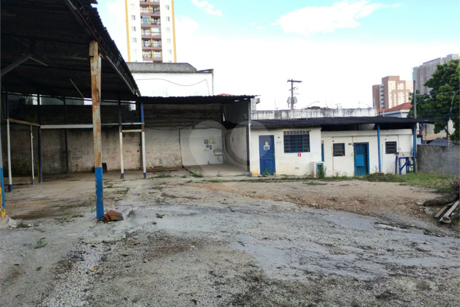 Aluga-se imóvel comercial na Zona Sul com 1500 m2