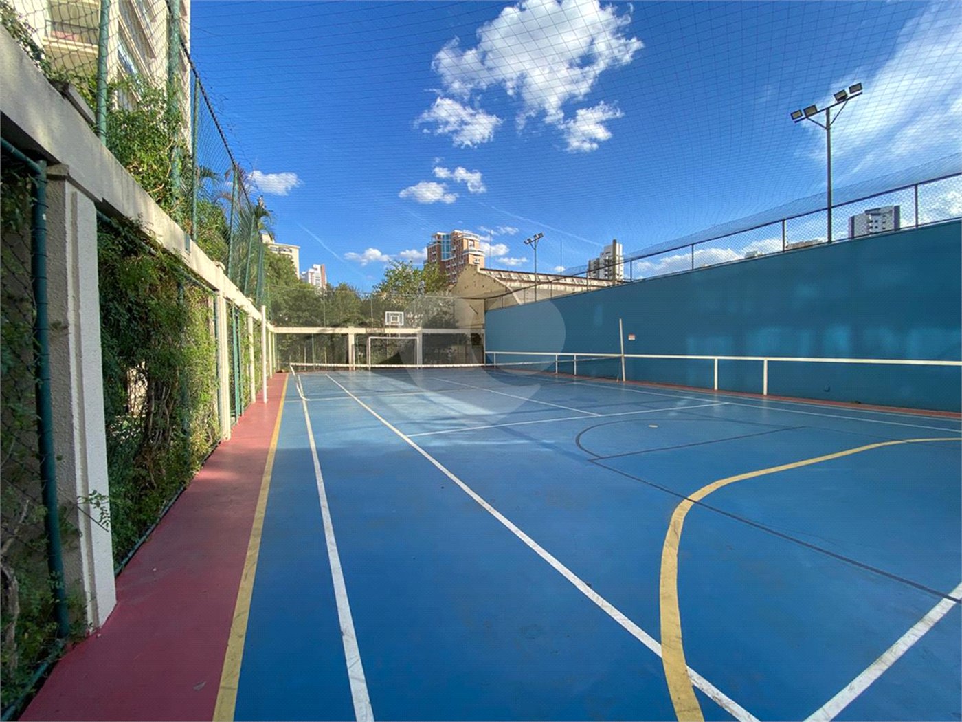 Apartamento à venda com 3 suítes em Vila Gomes Cardim, São Paulo, SP