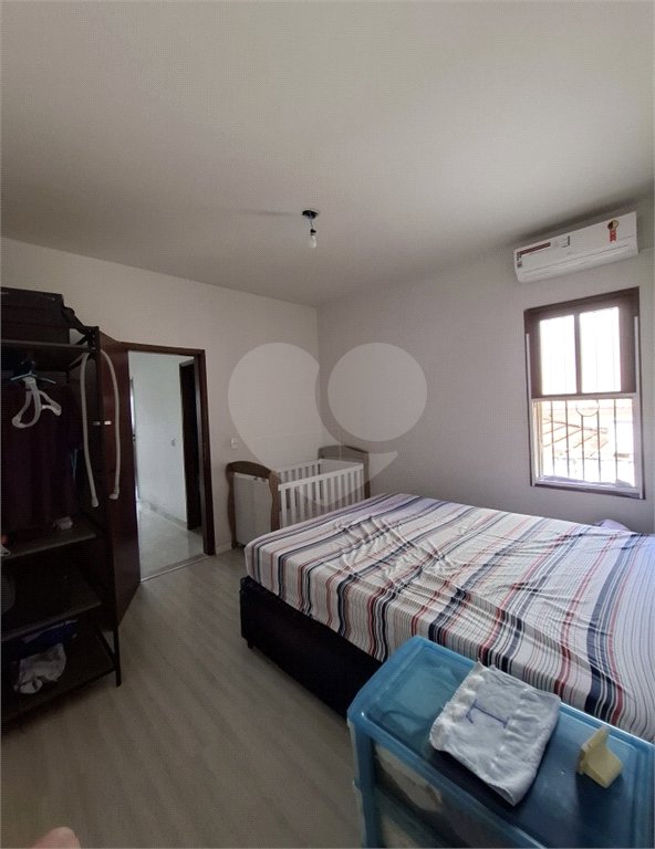 Casa à venda com 6 quartos, sendo 1 suíte,  em Vila Vitória, Mogi das Cruzes, SP