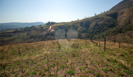 Terreno à venda em Recanto das Acácias, São Roque, SP