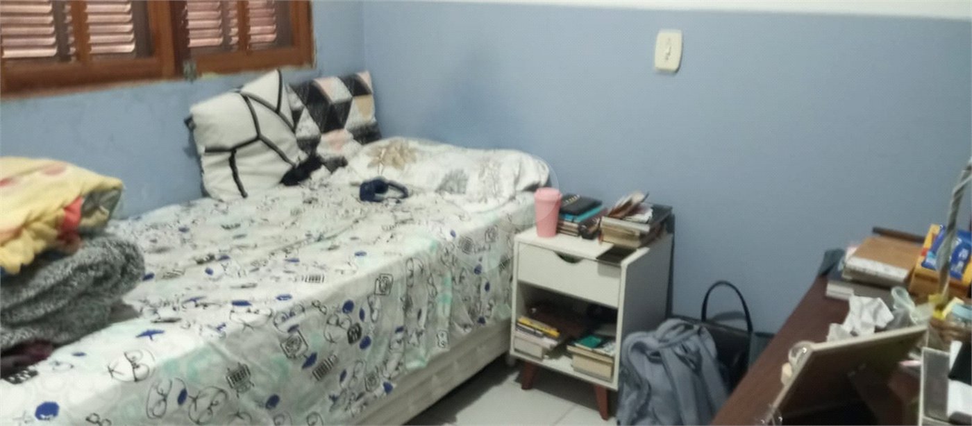 Casa à venda com 3 quartos, sendo 1 suíte,  em Jardim Valéria, Guarulhos, SP