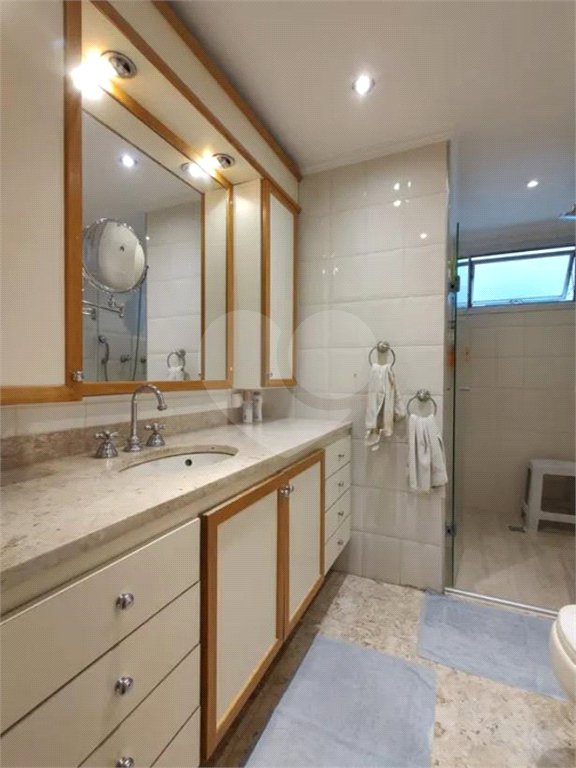 Apartamento à venda com 4 quartos, sendo 1 suíte, em Brooklin Paulista, São Paulo, SP