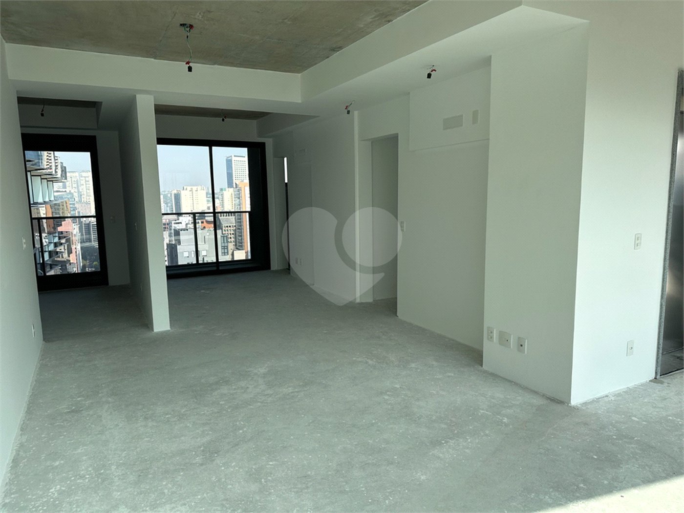 Apartamento à venda com 3 suítes em Vila Olímpia, São Paulo, SP