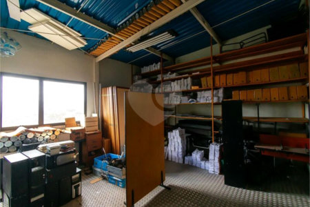 Casa à venda com 8 quartos, sendo 2 suítes, em Indianópolis, São Paulo, SP