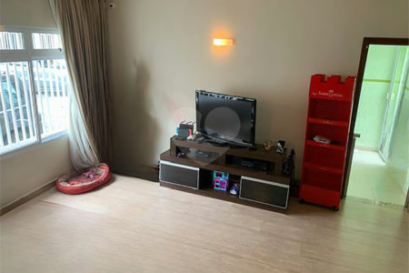 Sobrado à venda com 3 quartos em Vila Paulicéia, São Paulo, SP