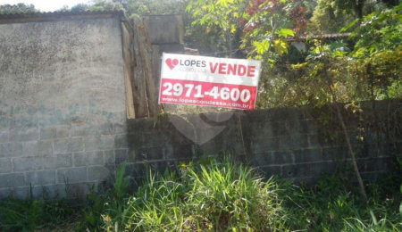 Terreno à venda com 1 quarto no Centro, Mairiporã, SP