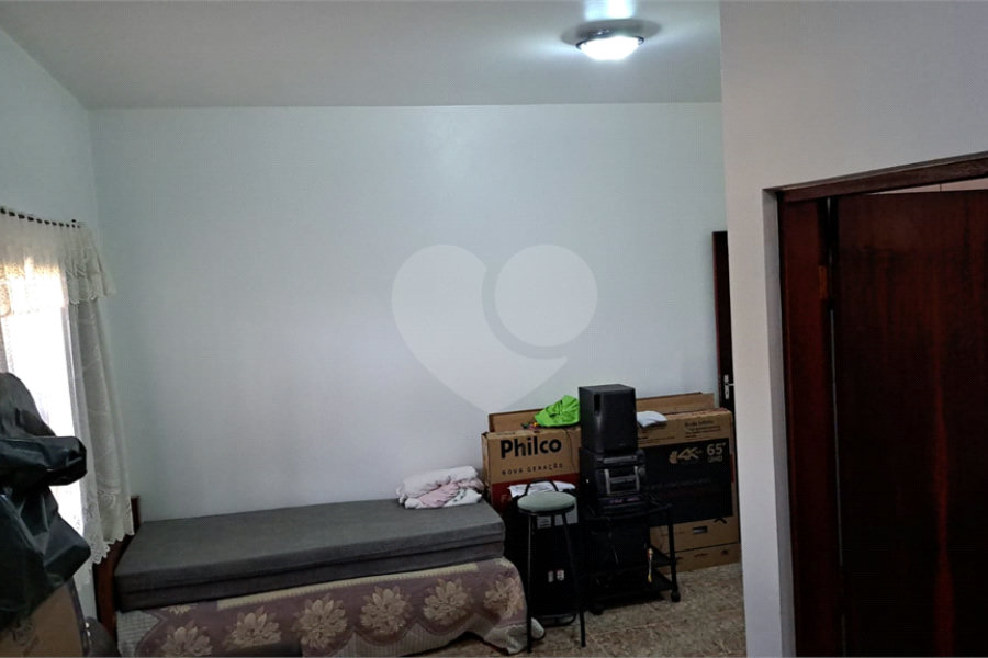 Casa à venda com 3 quartos, sendo 1 suíte, em Rio Acima, Mairiporã, SP