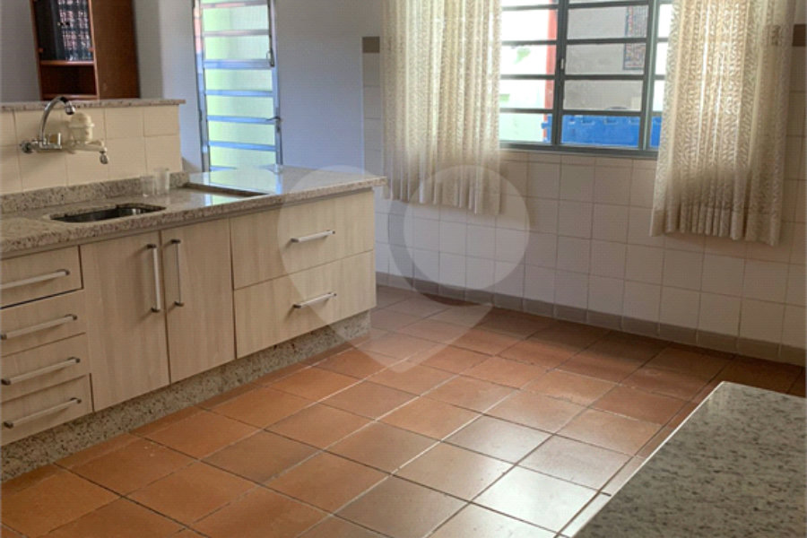 Casa à venda com 3 quartos em Horto Florestal, São Paulo, SP