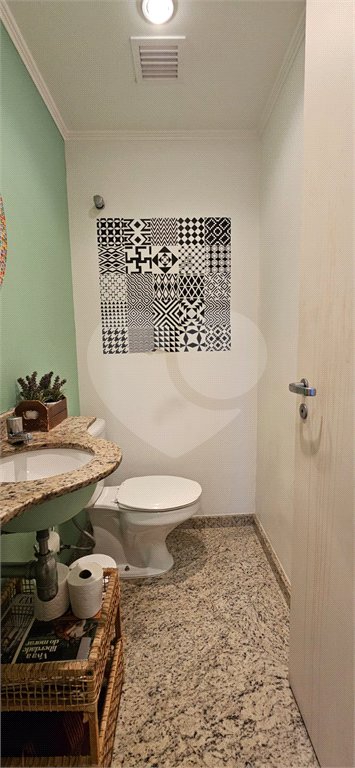 Apartamento à venda com 3 quartos, sendo 2 suítes, em Pinheiros, São Paulo, SP