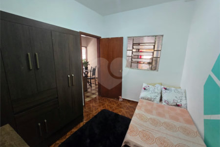 Casa à venda com 3 quartos, sendo 1 suíte, em Vila Maciel, Itapetininga, SP