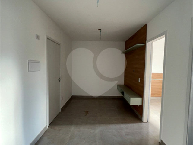 Apartamento à venda com 2 quartos em Vila Guilherme, São Paulo, SP