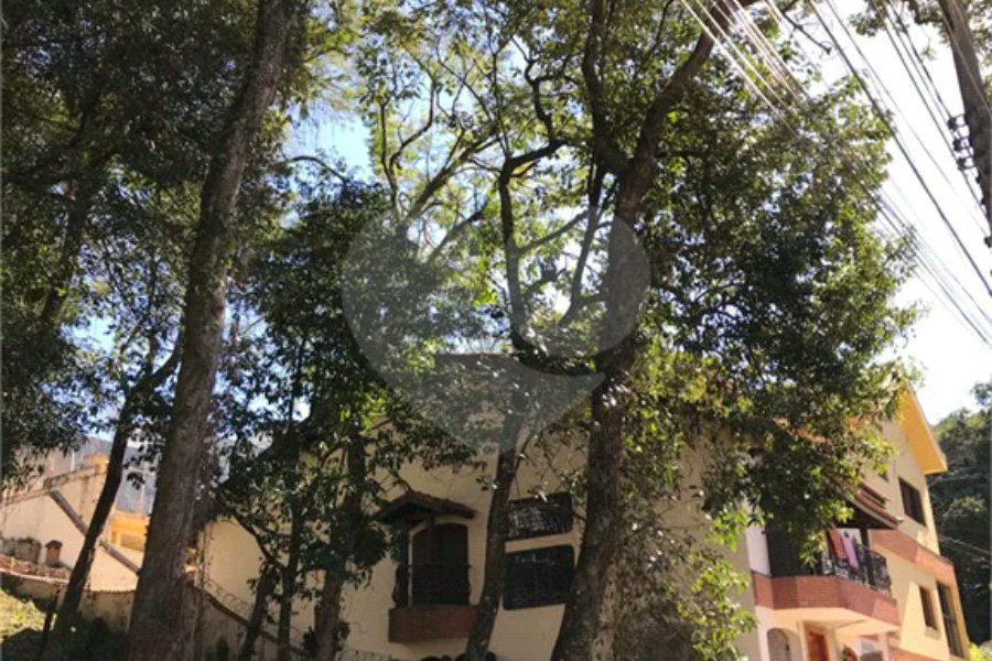 Terreno à venda em Horto, São Paulo, SP