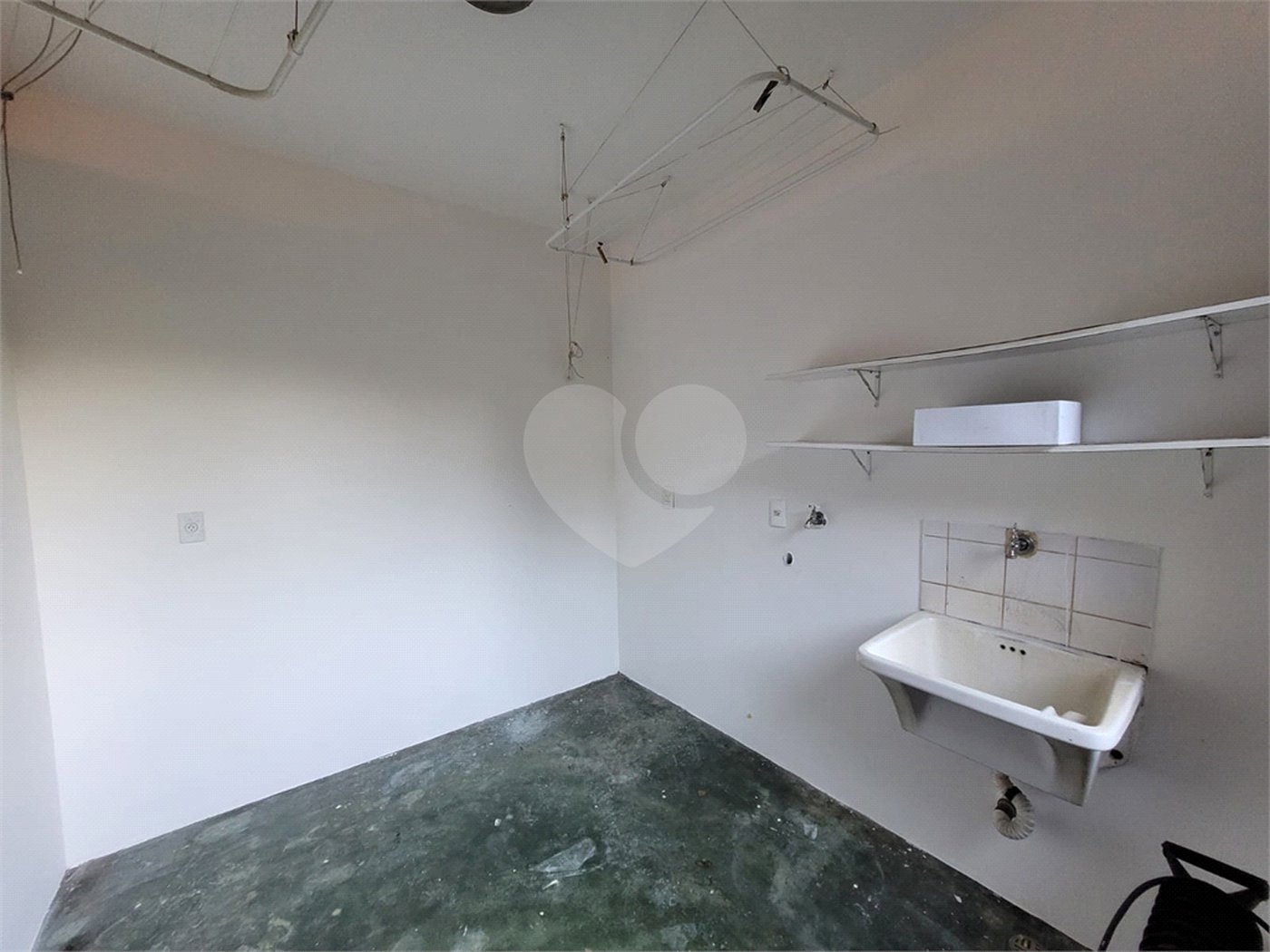 Casa à venda com 3 quartos, sendo 1 suíte,  em Serra da Cantareira, Mairiporã, SP
