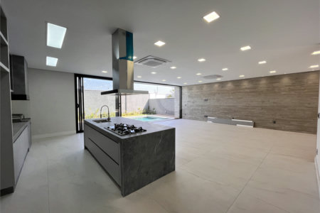 Casa à venda com 4 suítes no condomínio Alphaville Nova Esplanada 1, Votorantim - SP
