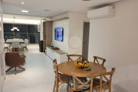 Apartamento à venda com 3 suítes em Indianópolis, São Paulo, SP
