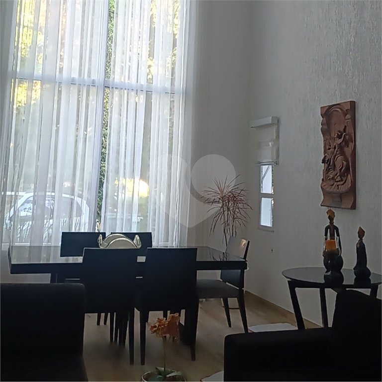 Casa à venda com 3 quartos, sendo 1 suíte, no condomínio Mansões da Prata, Rio de Janeiro - RJ