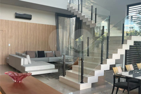 Casa à venda com 4 suítes no condomínio Residencial Campo de Toscana, Vinhedo - SP