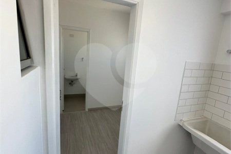 Apartamento à venda com 3 quartos, sendo 2 suítes, em Jardim Ampliação, São Paulo, SP
