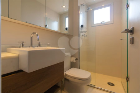 Apartamento à venda com 2 quartos, sendo 1 suíte,  em Vila Gertrudes, São Paulo, SP