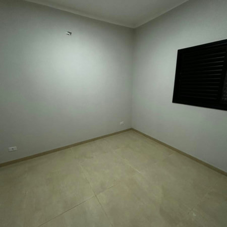 Casa à venda com 3 quartos, sendo 1 suíte,  em Três Lagoas, MS