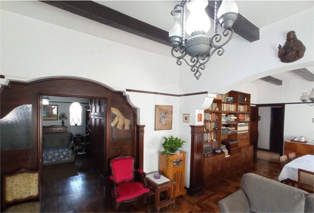 Casa à venda com 4 quartos, sendo 1 suíte,  em Lapa, São Paulo, SP