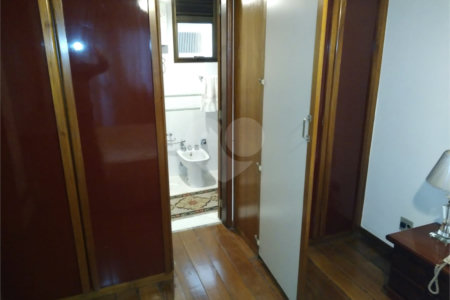 Apartamento à venda com 4 quartos, sendo 2 suítes, em Tijuca, Rio de Janeiro, RJ