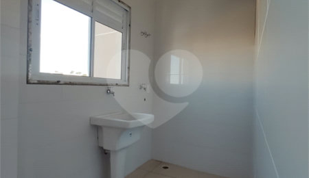 Casa à venda com 2 quartos no condomínio Ari Gomes, São Paulo - SP