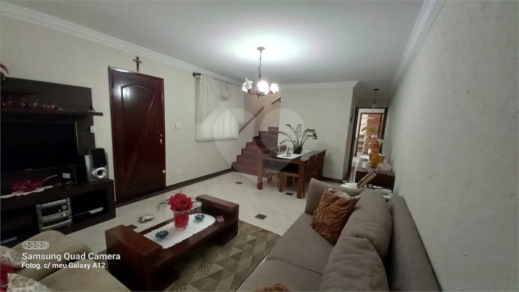 Sobrado à venda com 4 quartos, sendo 1 suíte, em Tremembé, São Paulo, SP