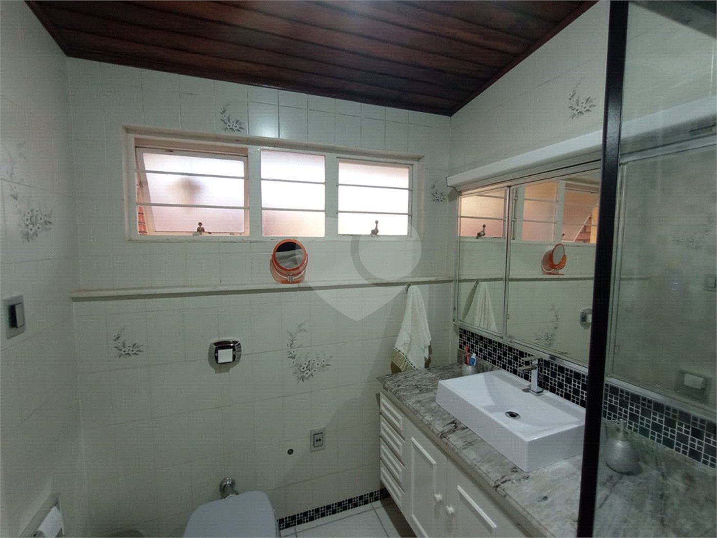 Casa à venda com 4 quartos, sendo 3 suítes,  no Centro, Itapetininga, SP