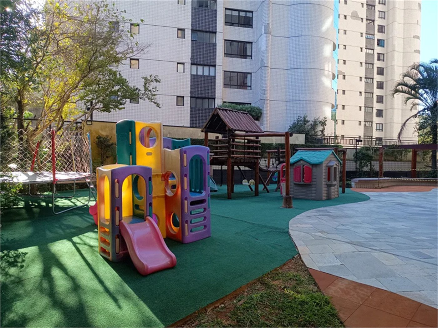 Apartamento à venda com 4 suítes em Paraíso do Morumbi, São Paulo, SP