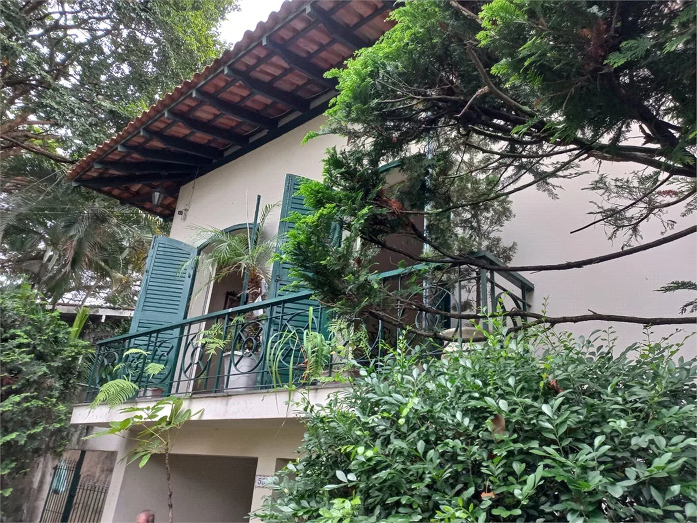 Sobrado à venda ou para alugar com 4 suítes em Butantã, São Paulo, SP