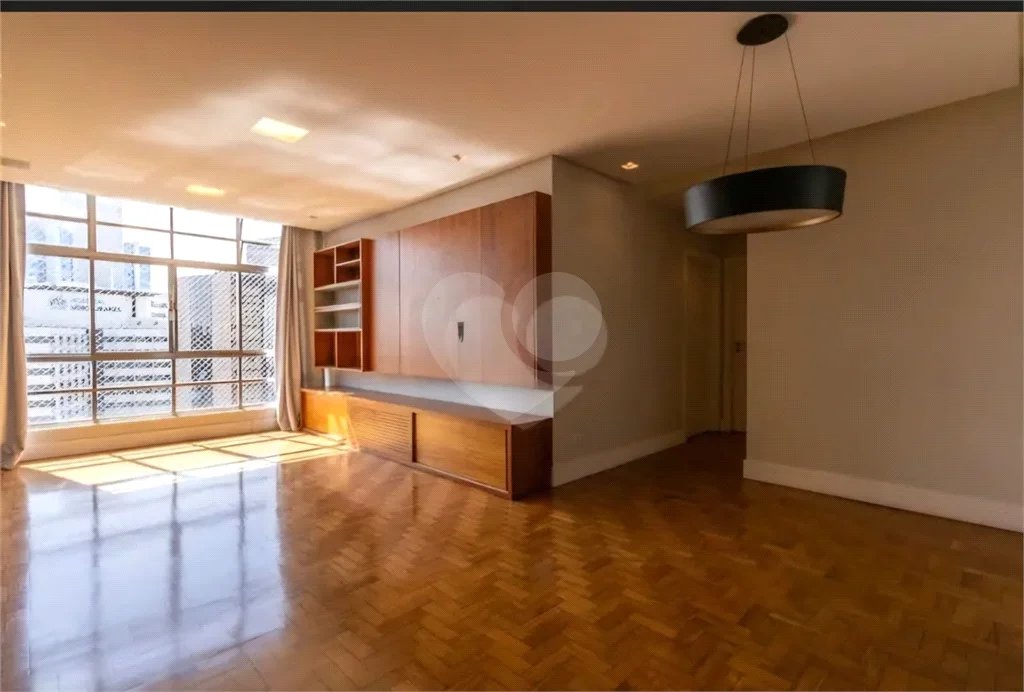 Apartamento à venda 97 m², 2 dormitórios, 1 vaga no Jardim Paulista - São Paulo/SP.