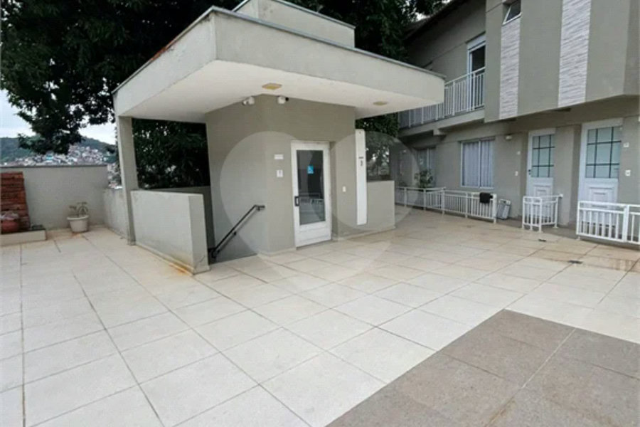 Casa à venda com 2 suítes no condomínio Cântaros da Serra, São Paulo - SP