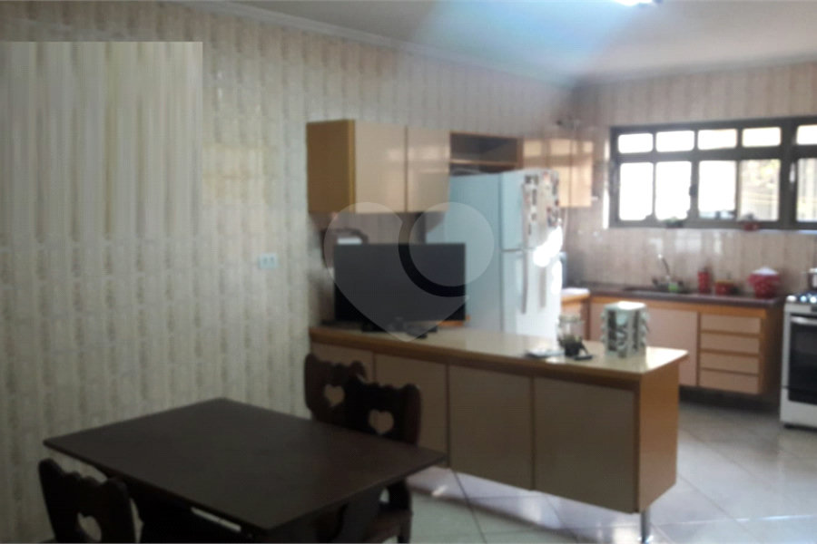 Sobrado à venda com 3 quartos em Parada Inglesa, São Paulo, SP