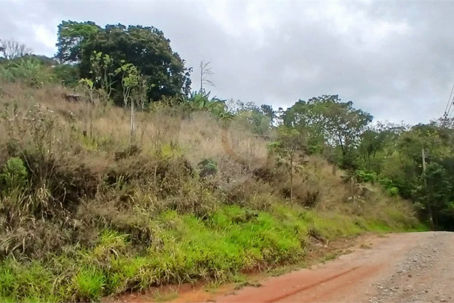 Terreno à venda em Luiz Fagundes, Mairiporã, SP
