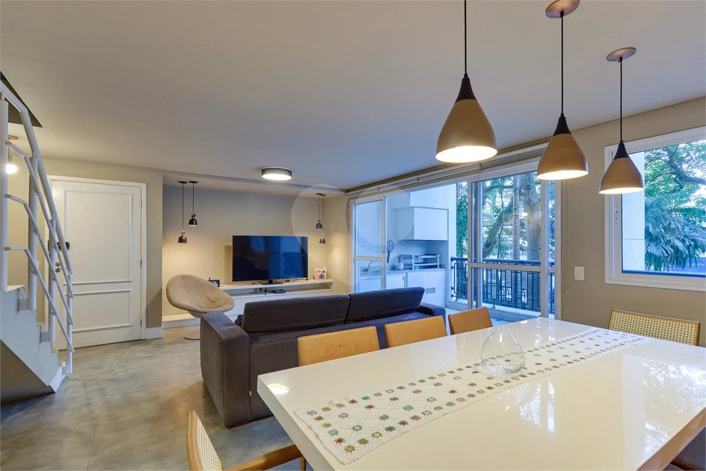 Apartamento Duplex com 3 quartos á venda em Alto da Boa Vista, São Paulo - SP