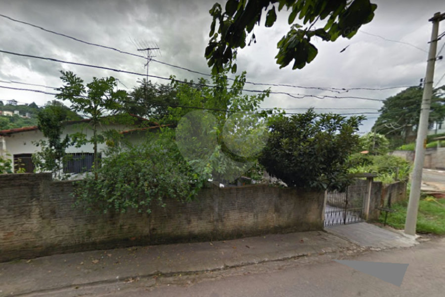 Casa Térrea à venda com 4 quartos em Horto, São Paulo, SP