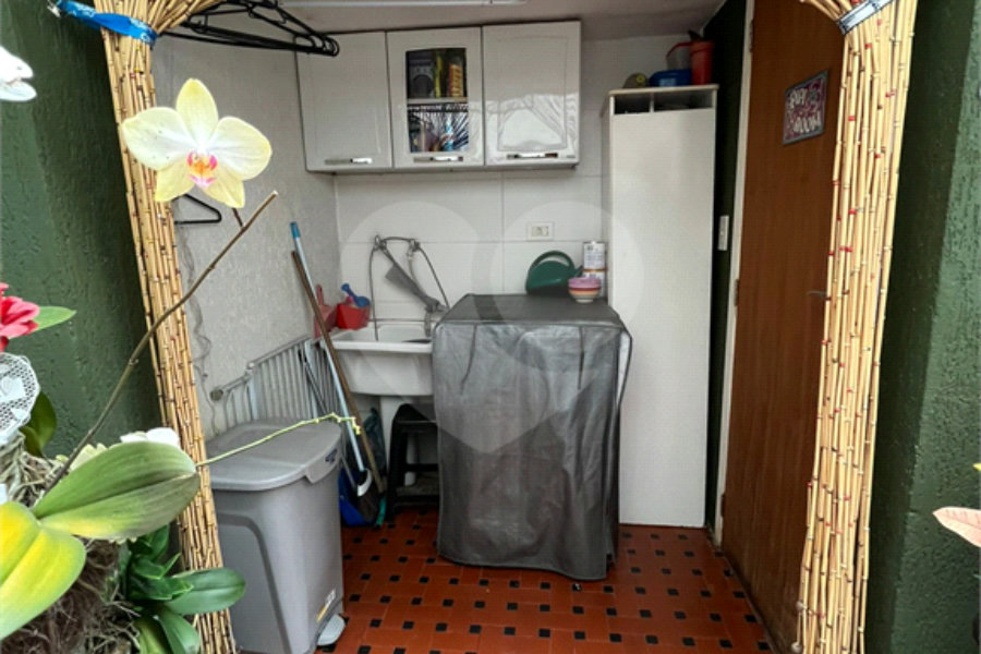 Sobrado à venda com 2 quartos em Tremembé, São Paulo, SP