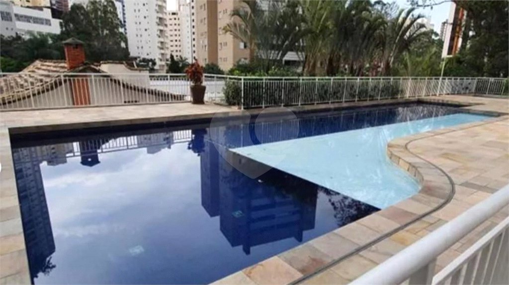 Apartamento à venda com 3 quartos, sendo 1 suíte, em Vila Andrade, São Paulo, SP