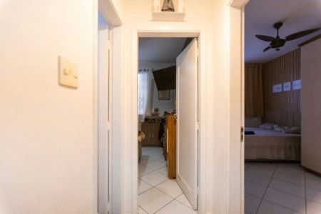 Apartamento com 2 dormitórios à venda, 65 m² por R$ 410.000,00 - Embaré - Santos/SP