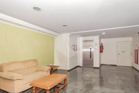 Apartamento a venda 1 dormitório e vaga na Aclimação Sp