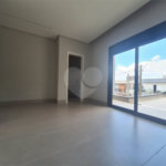 Casa NOVA com 03 suítes , piscina e condomínio com lazer completo!