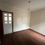 Casa com 367m², 3 dormitórios, 9 vagas, à venda na Vila Santa Teresa - Sto André.