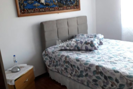 Casa à venda com 5 quartos no Centro de Atibaia/SP | Duas casas no mesmo terreno