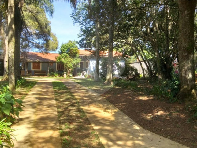 Casa à venda com 2 quartos, sendo 1 suíte,  em Chácara Real (caucaia do Alto), Cotia, SP